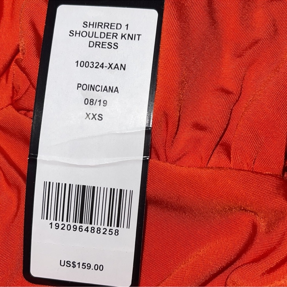 bebe | Shirred Bodycon Dress | Poinciana - Picture 3 of 3